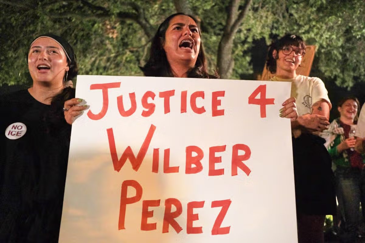 El lunes 21 de septiembre de 2026, el venezolano Wilber Rafael Garcés Pérez fue asesinado a tiros por un oficial de ICE en Austin, Texas, donde se reunieron los manifestantes.