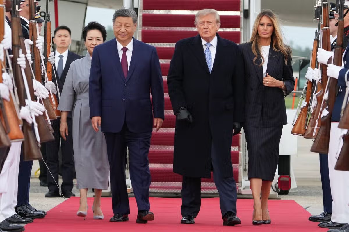 El presidente Donald Trump, la primera dama Melania Trump, el presidente chino Xi Jinping y su esposa Peng Liyuan 