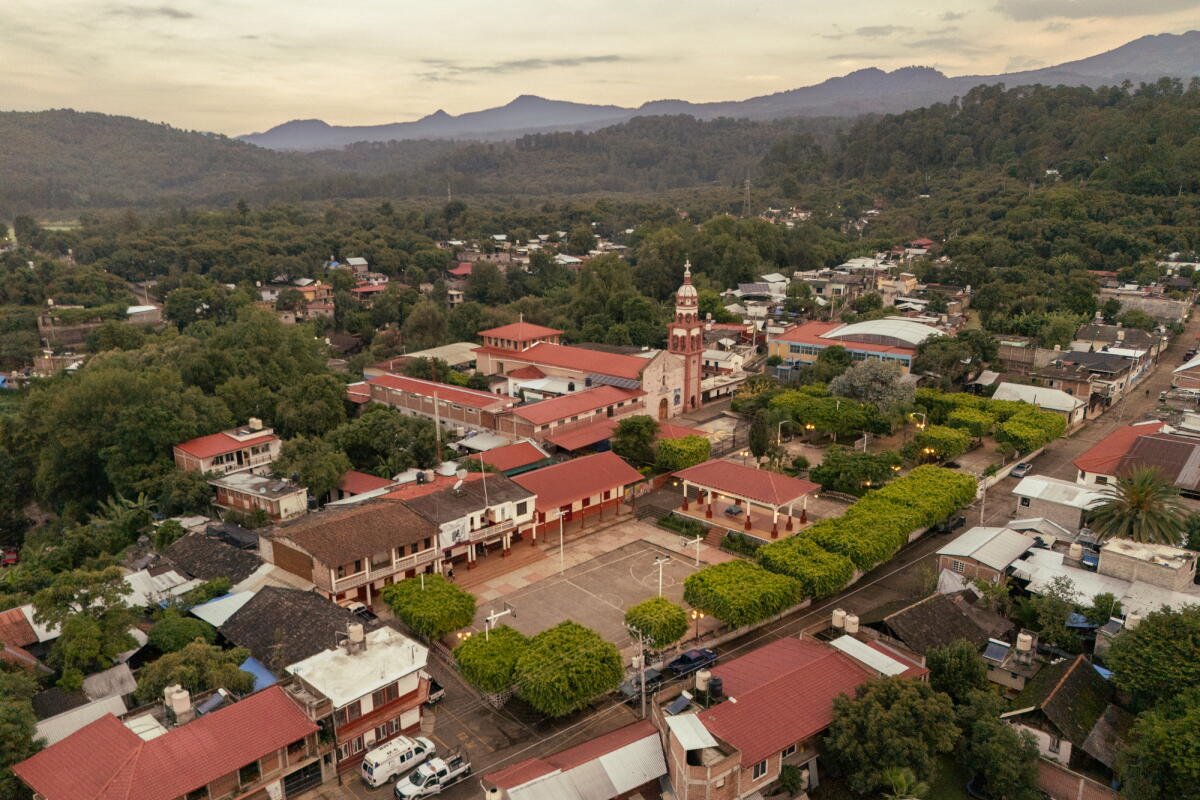 Plaza principal de San Angelo Zorromopacio, Michoacán, México