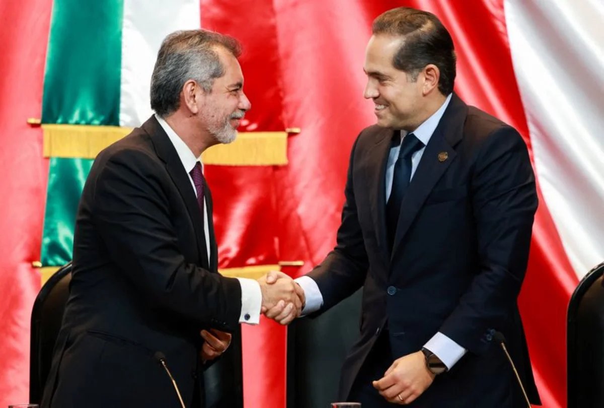 México espera un crecimiento económico de hasta el 2,5% en 2027 y un menor déficit en el proyecto de presupuesto de 2027.