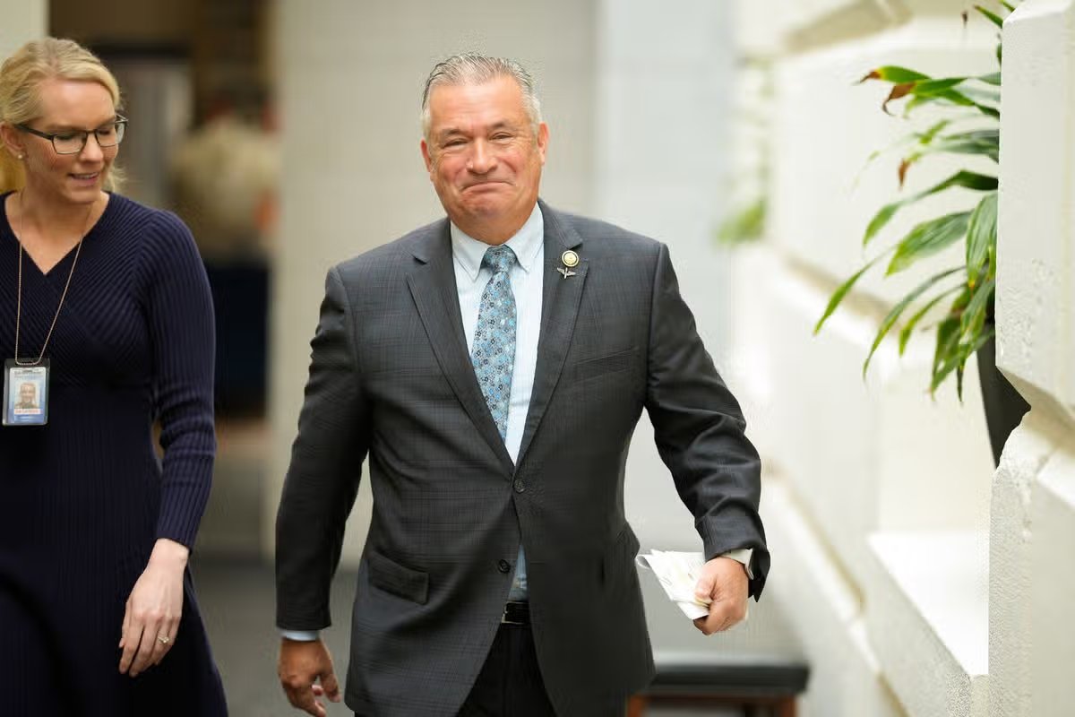 El representante Don Bacon en el Capitolio de los Estados Unidos.