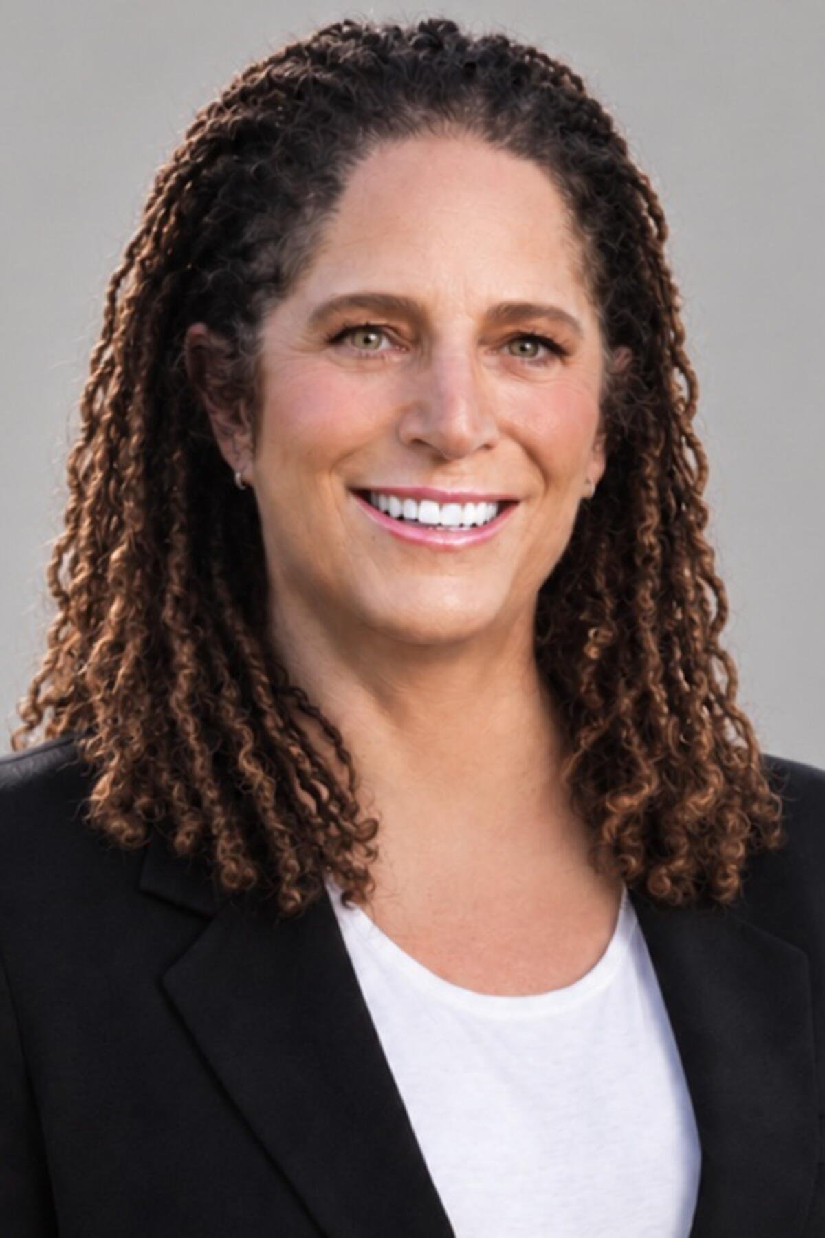 Tonia Arey se postula para el puesto 6 en la Junta Directiva de Los Angeles Community College.