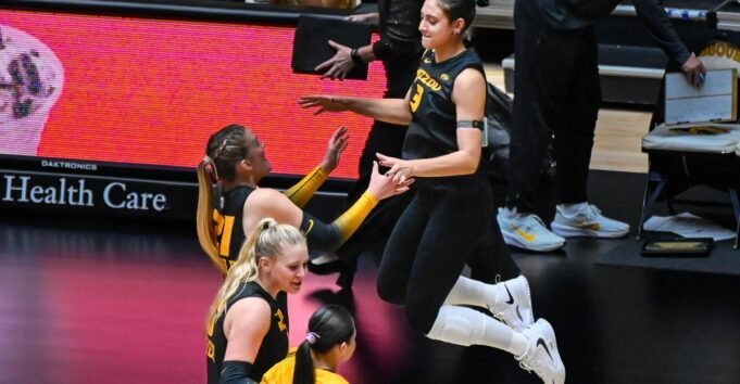 El voleibol de Mizzou encuentra su ritmo con barridos inversos